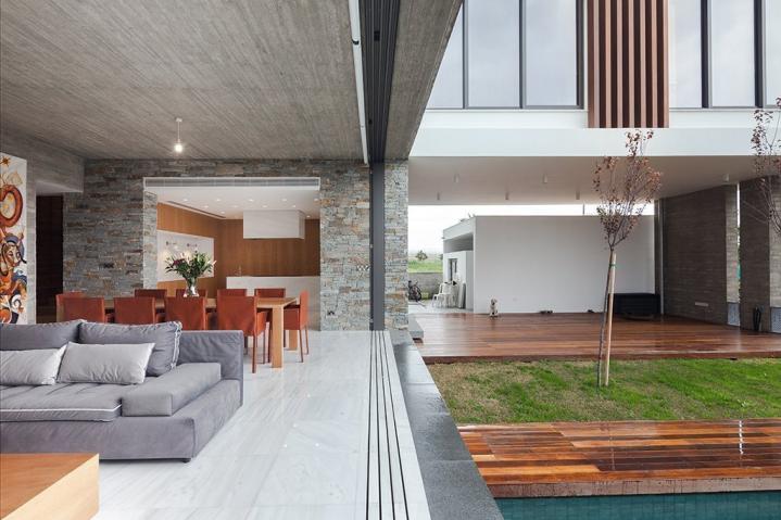 Private Residence AK 3