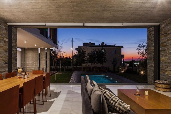 Private Residence AK 4